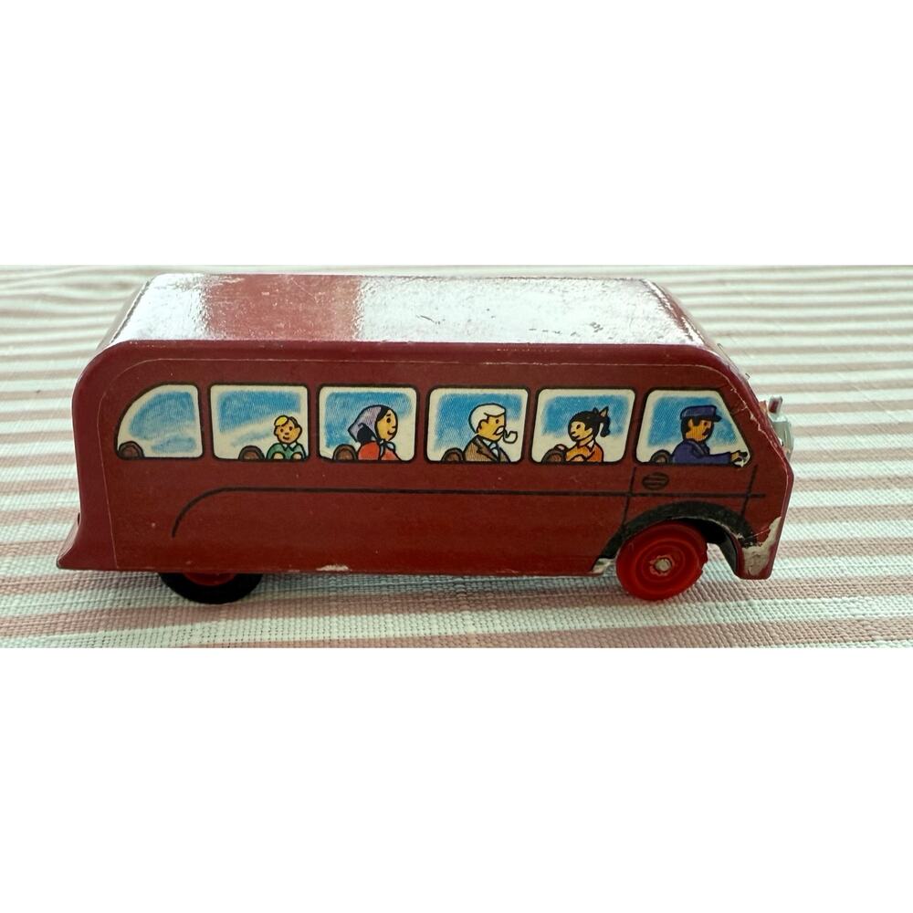 Vintage  Ertl die-cast toy of Bertie the Bus Thomas and Friends Collectibles